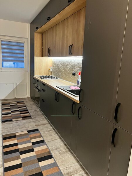 Aparatorii Patriei Metrou, parcare inclusa AC, mobilat utilat Modern!